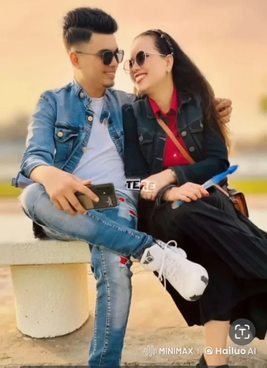 Calm Evening: Couple's Affectionate Park Moment – AI Generated Video | Hailuo AI