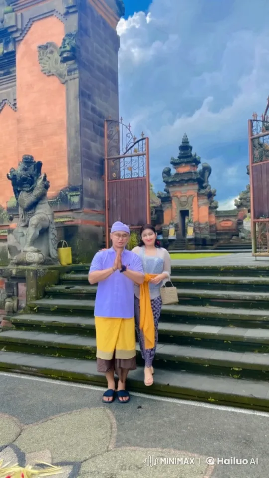 Couple Performs Dynamic Kung Fu in Front of Asian Temple – AI Generated Video | Hailuo AI