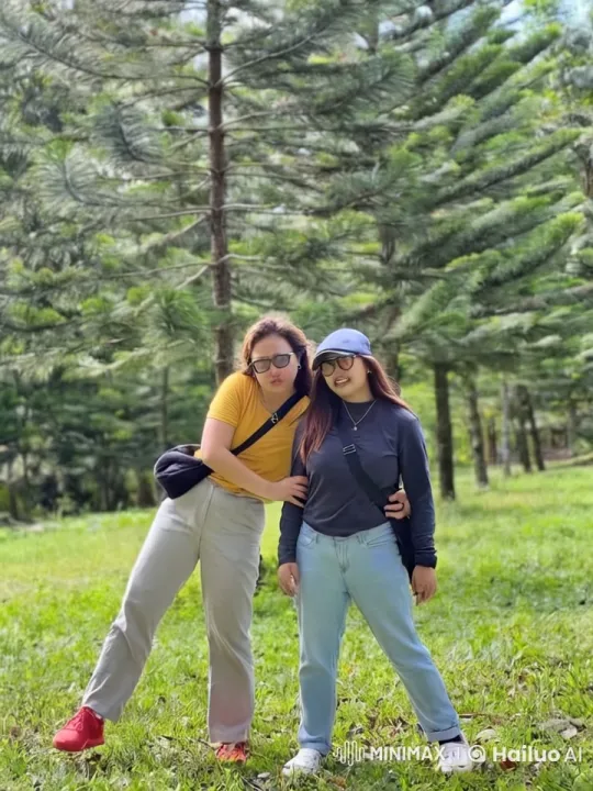 Forest Kung Fu Showdown: Two Masters in Dynamic Duel – AI Generated Video | Hailuo AI