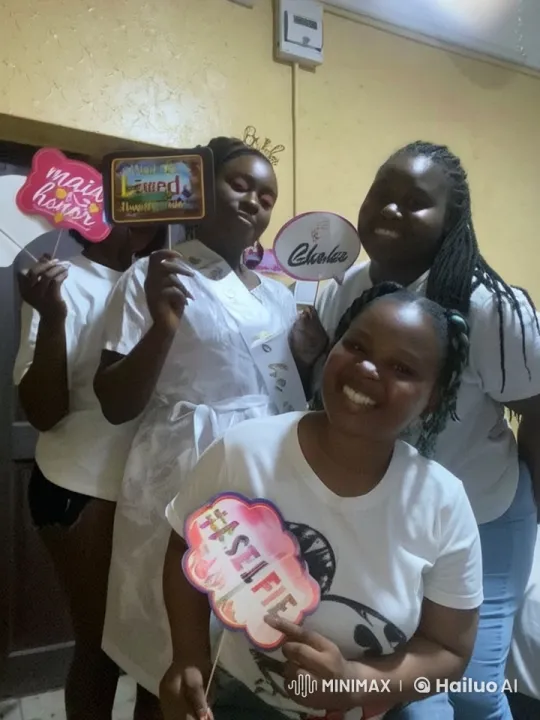 Friends Celebrate Special Occasion with Live2D Cheer – AI Generated Video | Hailuo AI