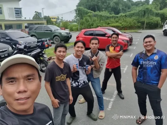 Animated Live2D Video: Group of Men in Dynamic Kung Fu Fight – AI Generated Video | Hailuo AI