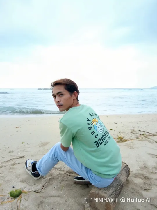 Kungfu Practice on a Tranquil Beach – AI Generated Video | Hailuo AI