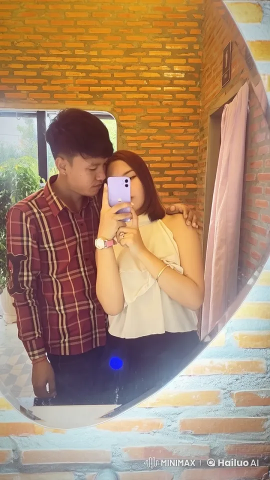 Young Couple's Playful Kung-Fu Fight in Live2D Animation – AI Generated Video | Hailuo AI