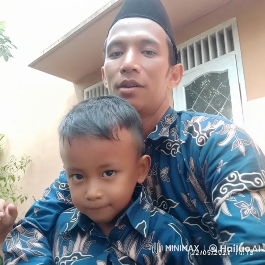 Live2D Animation: Father and Child Demonstrate Kungfu – AI Generated Video | Hailuo AI