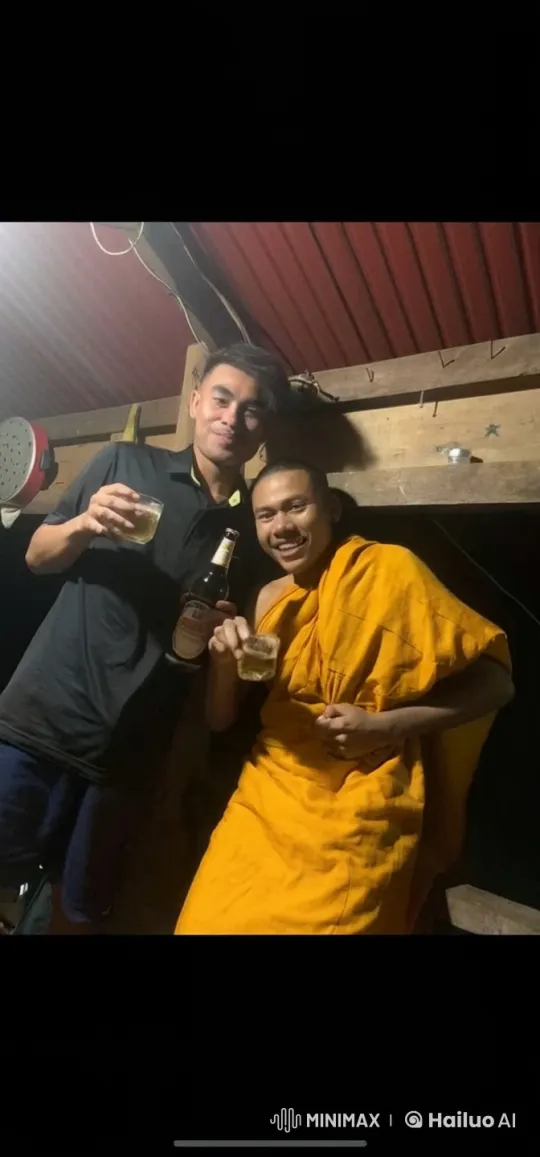 Nighttime Argument Under Red Roof: Drinks, Gestures, and Rising Tension – AI Generated Video | Hailuo AI
