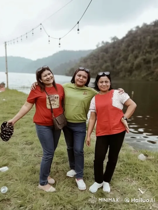 Three Friends Enjoying Serenity by the Lakeside – AI Generated Video | Hailuo AI