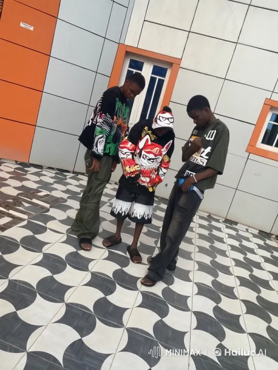 Three Young Men Demonstrate Kungfu Skills in Streetwear – AI Generated Video | Hailuo AI