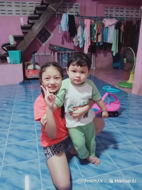 Children Practicing Kung Fu in Animated Live2D Video – AI Generated Video | Hailuo AI