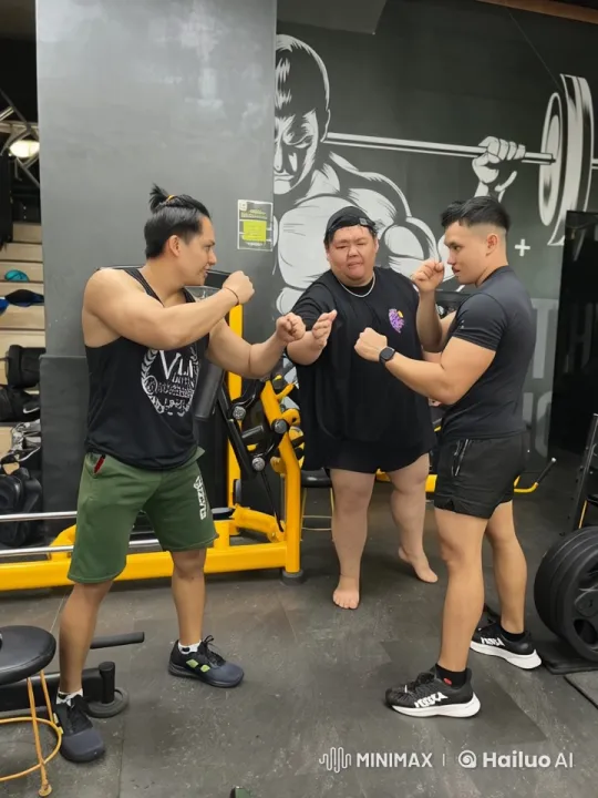 Live2D Animated Wing Chun Practice in a Gym Setting – AI Generated Video | Hailuo AI