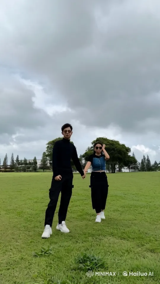 Live2D Animated Fight Scene in a Lush Field – AI Generated Video | Hailuo AI