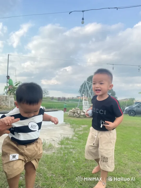 Children's Playful Kungfu Fight in Live2D Animation – AI Generated Video | Hailuo AI