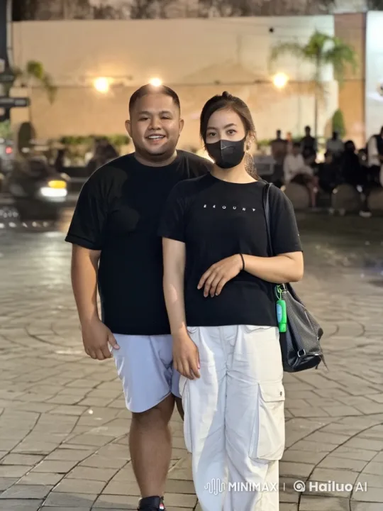 Nighttime Martial Arts Display in Urban Courtyard – AI Generated Video | Hailuo AI