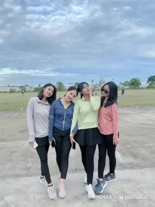 Women Perform Dynamic Kungfu in Live2D Animation – AI Generated Video | Hailuo AI