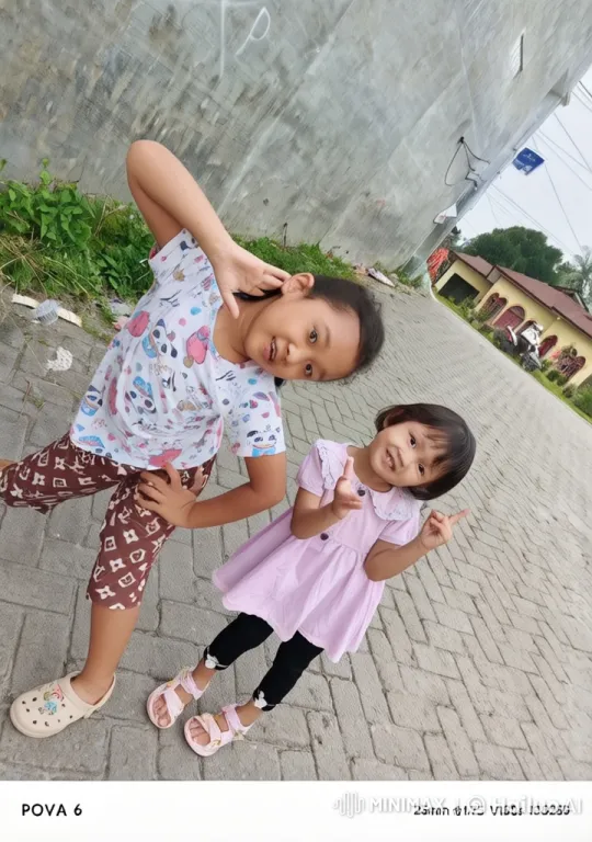 Animated Children Practicing Kungfu in Live2D Style – AI Generated Video | Hailuo AI