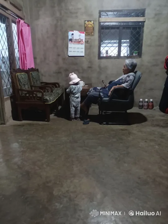 Elderly Observer Watches Child Perform Kung Fu – AI Generated Video | Hailuo AI