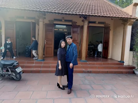 Traditional Building Scene: Elegant Couple Practicing Martial Arts – AI Generated Video | Hailuo AI