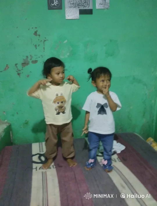 Children's Joyful Kung Fu Play in Animated Style – AI Generated Video | Hailuo AI