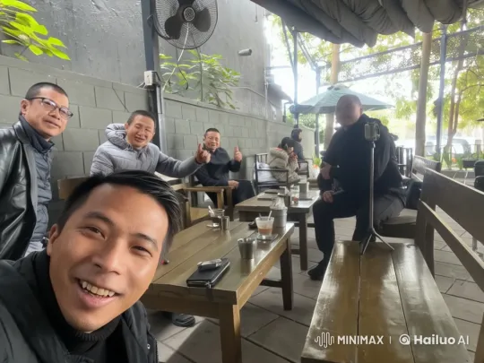 Live2D Animated Kung Fu Demonstration at Outdoor Café – AI Generated Video | Hailuo AI