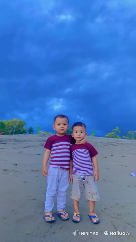 Children Practicing Playful Kungfu on the Beach – AI Generated Video | Hailuo AI