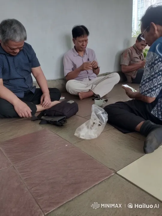 Four Men Practicing Wing Chun and Kung Fu Techniques – AI Generated Video | Hailuo AI