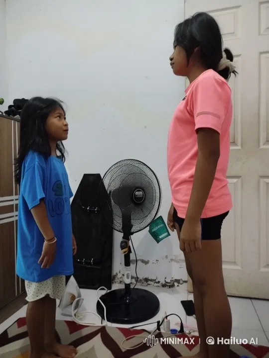 Live2D Kungfu Battle Between Two Girls – AI Generated Video | Hailuo AI