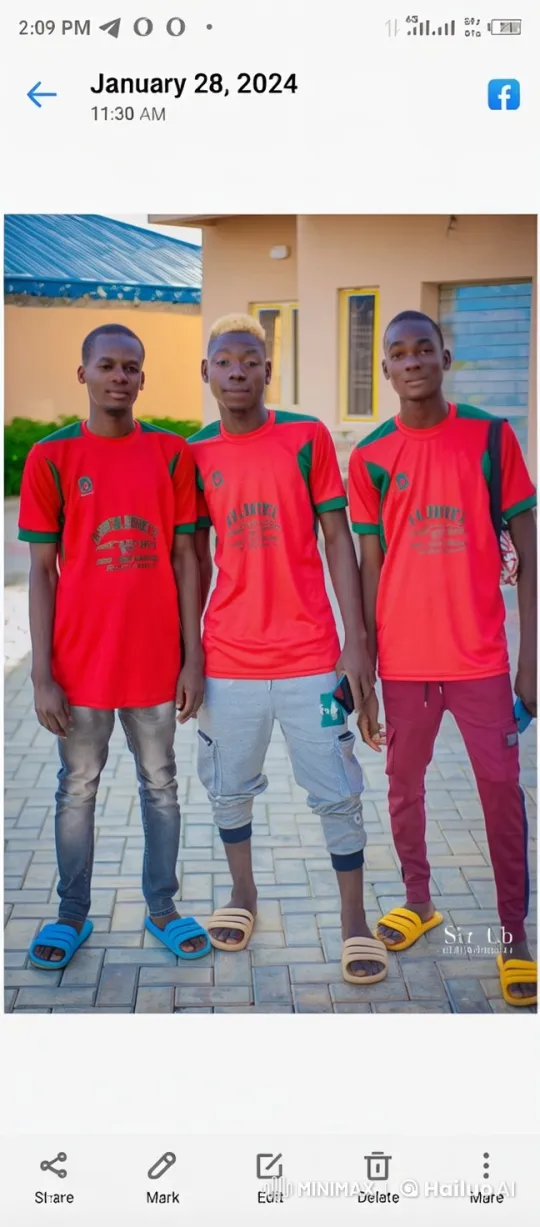 Three Friends in Red Jerseys Stand Together in Live2D Video – AI Generated Video | Hailuo AI