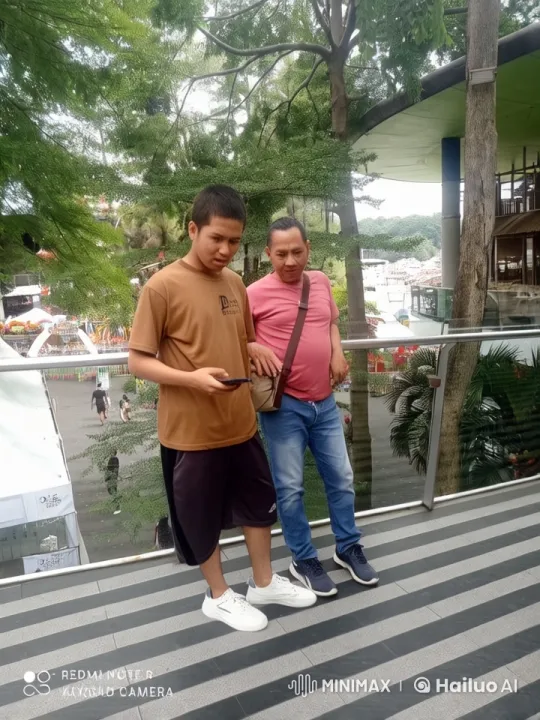 Live2D Video: Martial Artist Performs on Lush Terrace – AI Generated Video | Hailuo AI