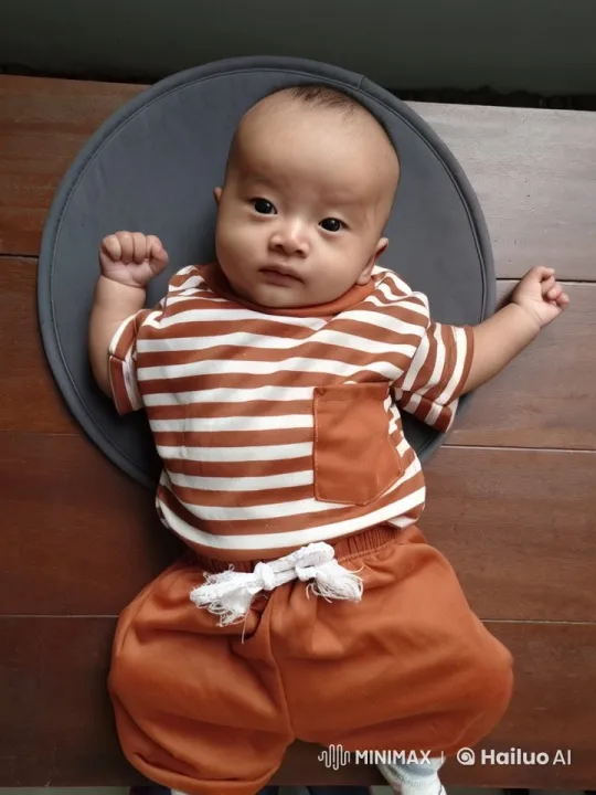 Baby Kung Fu: Playful Stripes in Live2D Animation – AI Generated Video | Hailuo AI