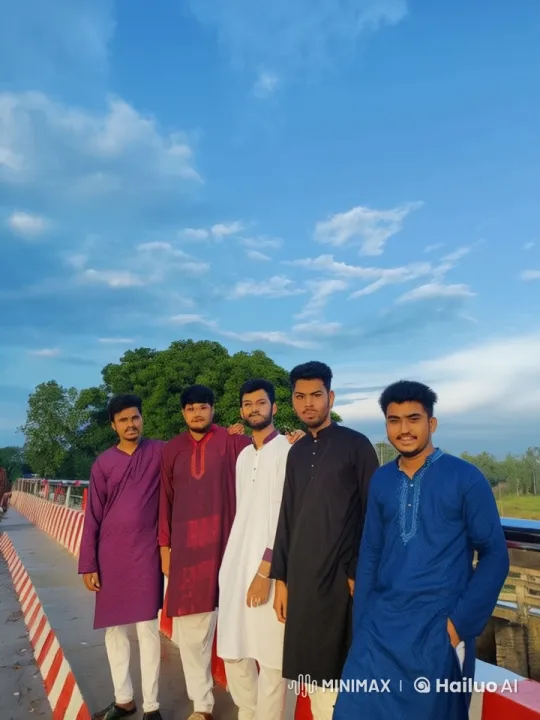 Young Men Perform Kung Fu in Traditional Attire – AI Generated Video | Hailuo AI