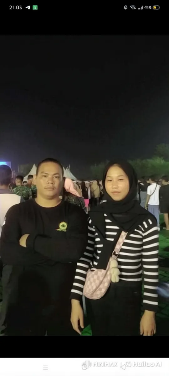 Live2D: Dynamic Kungfu Scene with Night Event Background – AI Generated Video | Hailuo AI