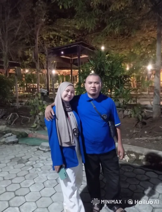 Couple Practicing Kungfu in Serene Garden Setting – AI Generated Video | Hailuo AI