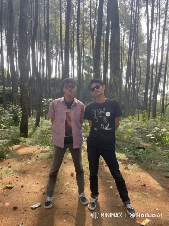 Live2D Animated Forest Fight Scene – AI Generated Video | Hailuo AI