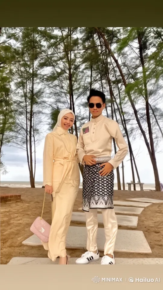 Traditional Attired Couple Showcases Kung Fu in Serene Setting – AI Generated Video | Hailuo AI