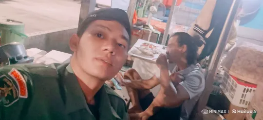 Live2D Video: Person in Green Outfit Takes Selfie, Performs Kungfu – AI Generated Video | Hailuo AI