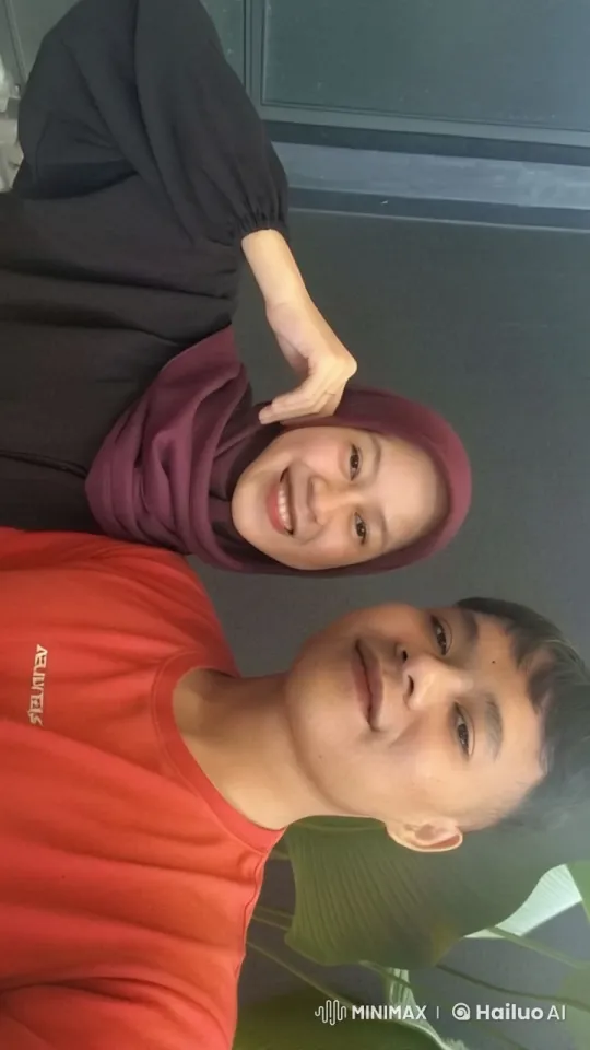 Live2D Video: Young Man and Woman Displaying Kungfu Skills – AI Generated Video | Hailuo AI