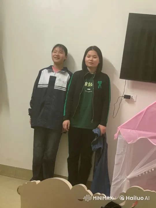 Two Individuals in a Room Arguing with Subtle Animations – AI Generated Video | Hailuo AI