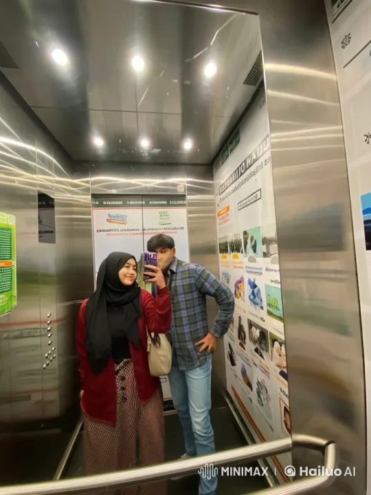 Live2D Animated Kungfu Duo Showcases Skills in Elevator – AI Generated Video | Hailuo AI