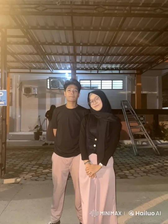 Young Couple Performing Kungfu in Live2D Animation – AI Generated Video | Hailuo AI