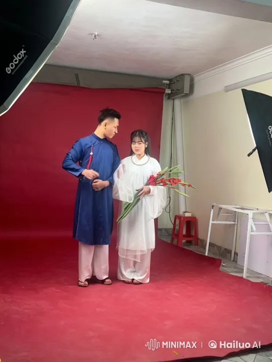 Traditional Attire Kungfu Performance in Studio Setting – AI Generated Video | Hailuo AI