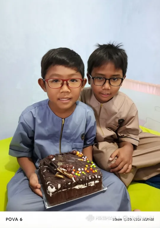 Boys Enjoy Playful Kungfu Fight with Cake on Colorful Bed – AI Generated Video | Hailuo AI