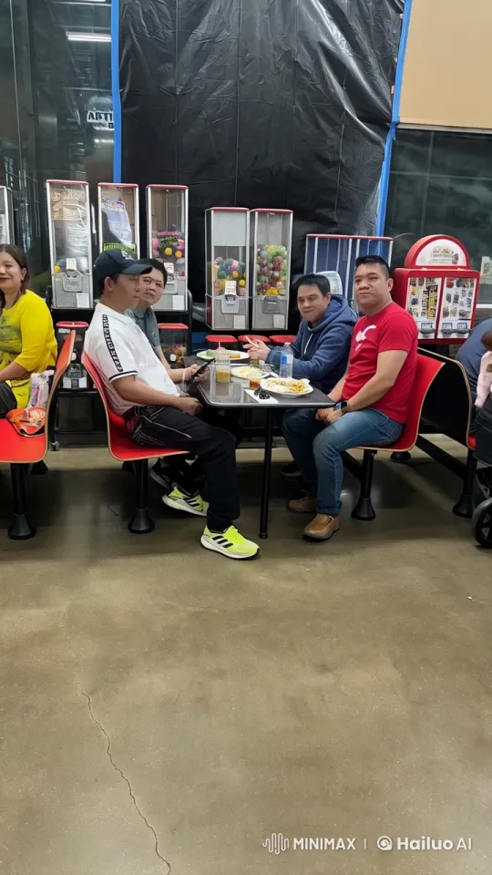 Martial Arts Display in Casual Dining Setting – AI Generated Video | Hailuo AI