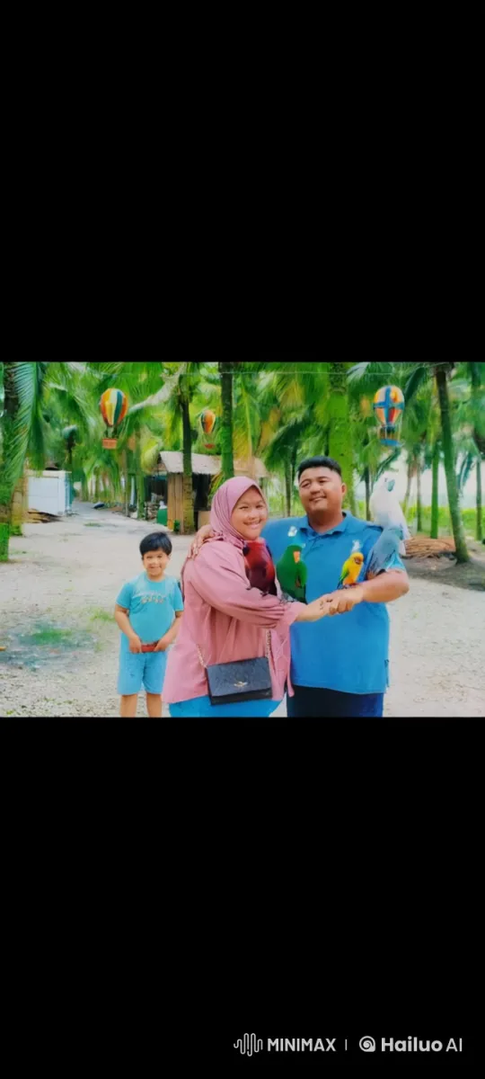 Family Performs Kung Fu in Tropical Paradise with Parrots – AI Generated Video | Hailuo AI