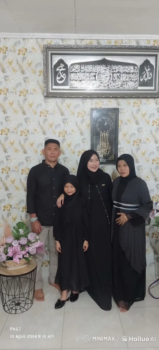 Family Inspired by Kungfu in Floral Decorated Room – AI Generated Video | Hailuo AI