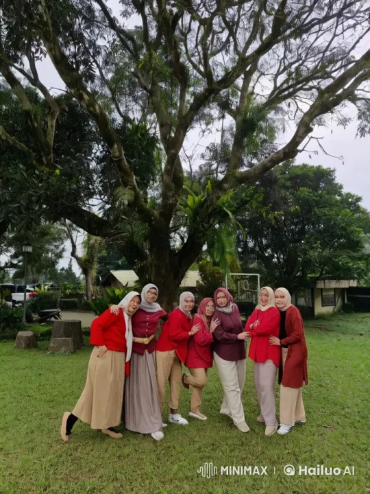 Live2D Kung Fu Performance in Serene Green Field – AI Generated Video | Hailuo AI