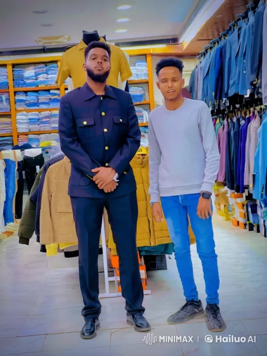 Kung Fu Battle in a Clothing Store – AI Generated Video | Hailuo AI