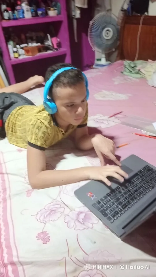 Boy Doing Homework with Focus and Engagement – AI Generated Video | Hailuo AI