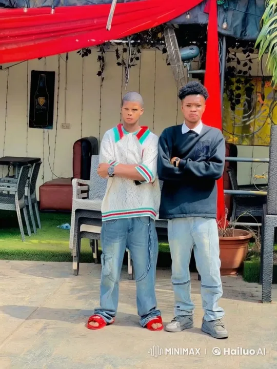 Young Men Practicing Kung Fu in Outdoor Setting – AI Generated Video | Hailuo AI