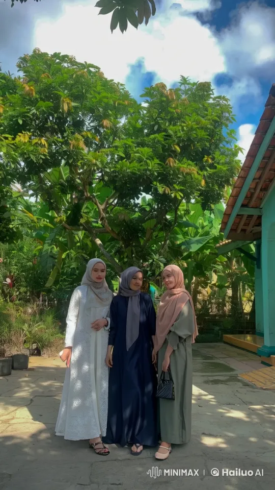 Elegant Women Display Martial Arts in Tranquil Garden Setting – AI Generated Video | Hailuo AI