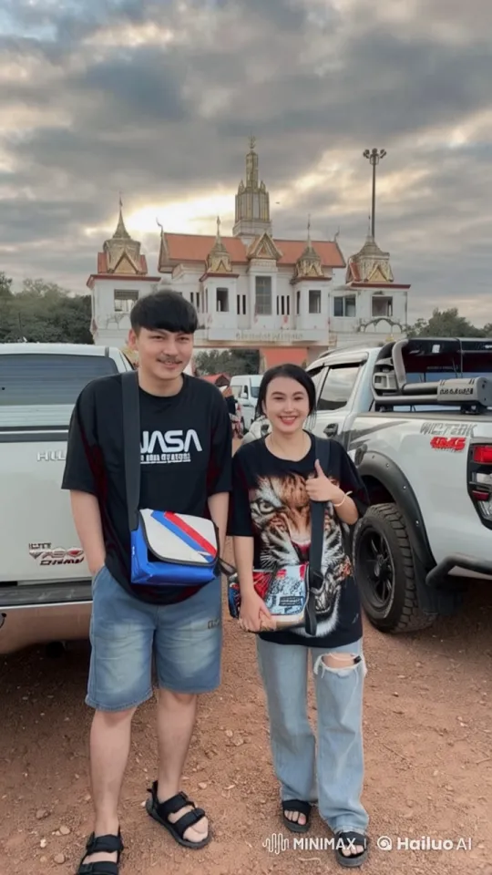 Vibrant Outdoor Activities in Majestic Setting with Live2D Animation – AI Generated Video | Hailuo AI
