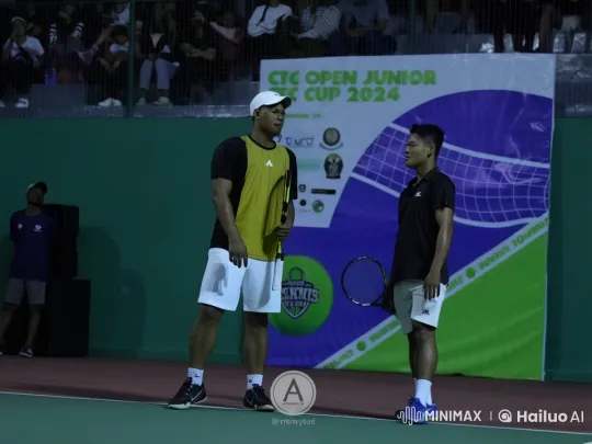 Tennis Court Kungfu Showdown: Athletic Martial Arts Duel – AI Generated Video | Hailuo AI
